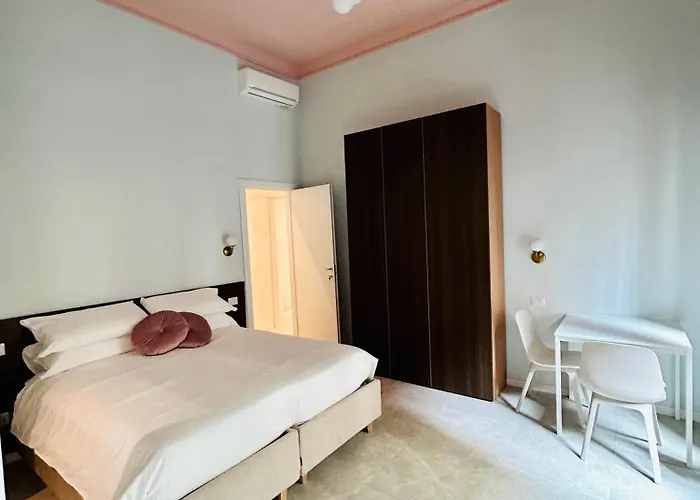 Guest house Aura 4*