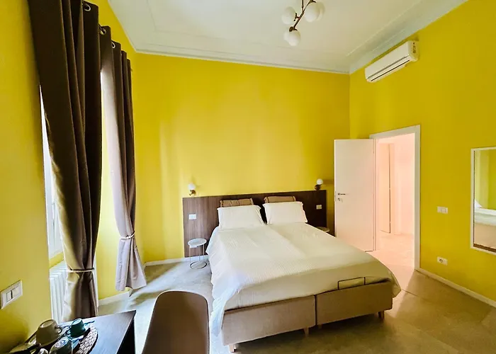 Guest house Aura 4*