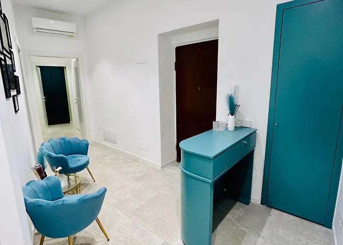 Aura Guest house