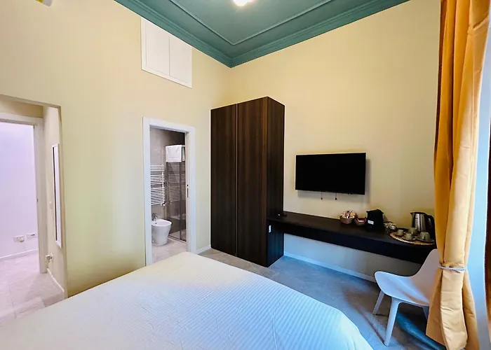 Aura Guest house