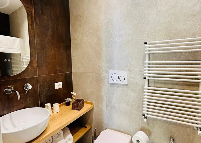 Aura Guest house
