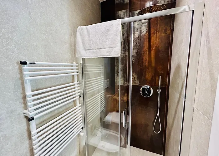 Aura Guest house