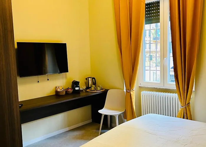 Aura Guest house