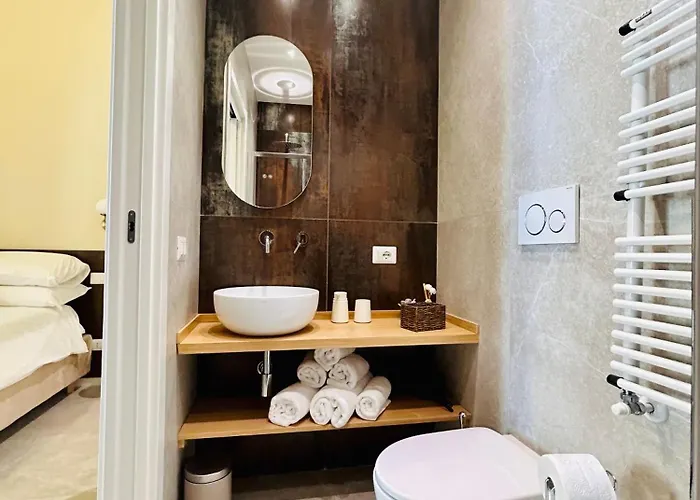 Aura Guest house